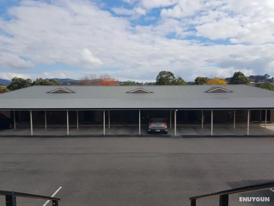 Tenterfield Tavern and Motor Inn - Dış Mekan