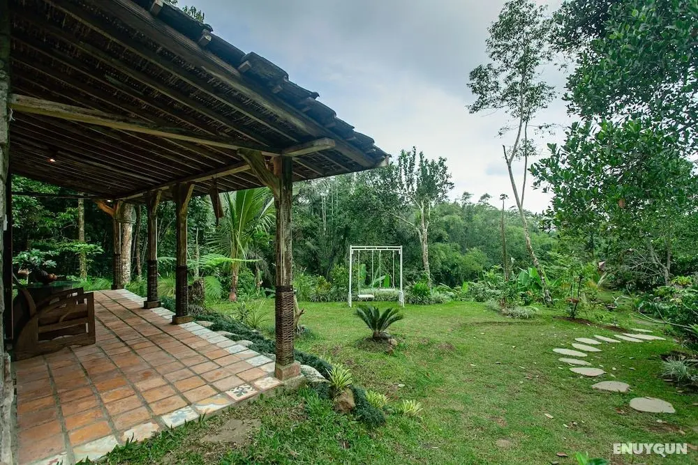 Tepi Sawah Lodge - Oda Düzeni
