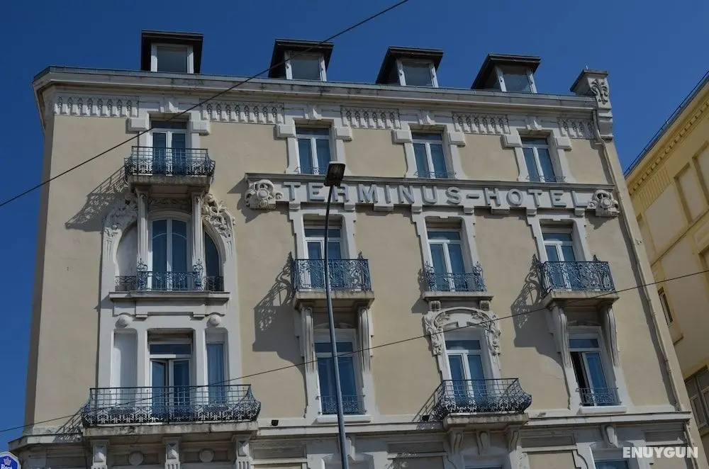 Hotel Terminus - Öne Çıkan Resim