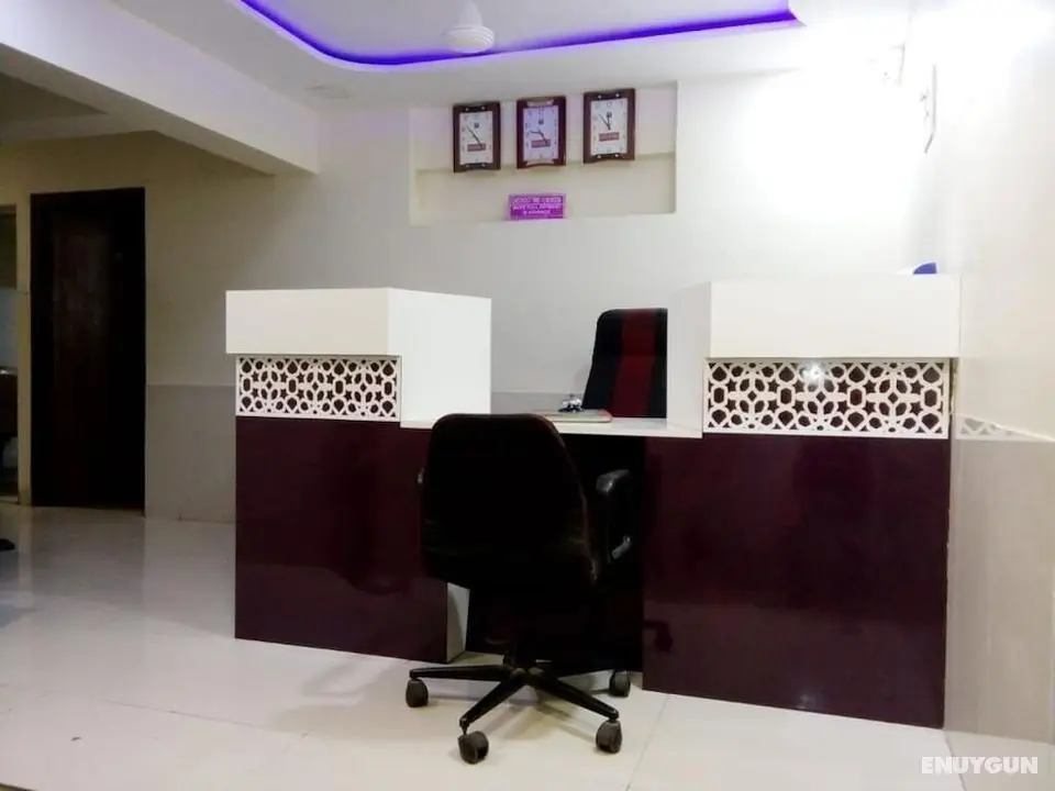 Hotel Terminus Square - Lobi