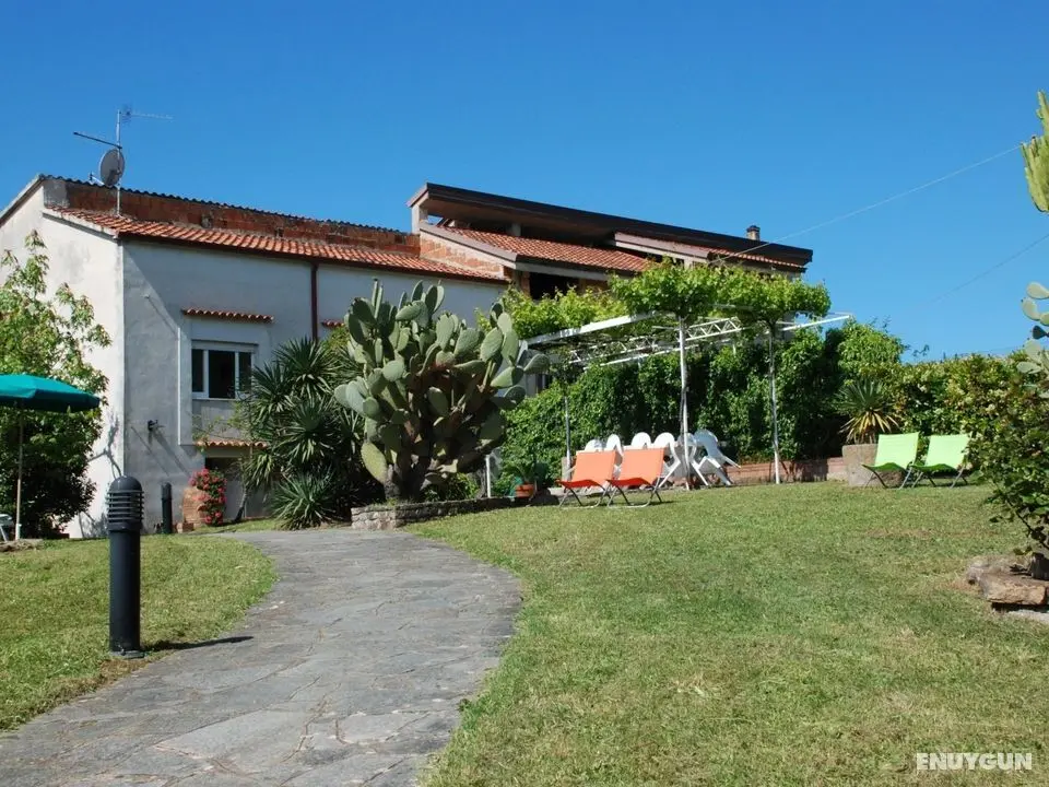 With Terrace and air Conditioning, 2 Steps From the sea - Öne Çıkan Resim