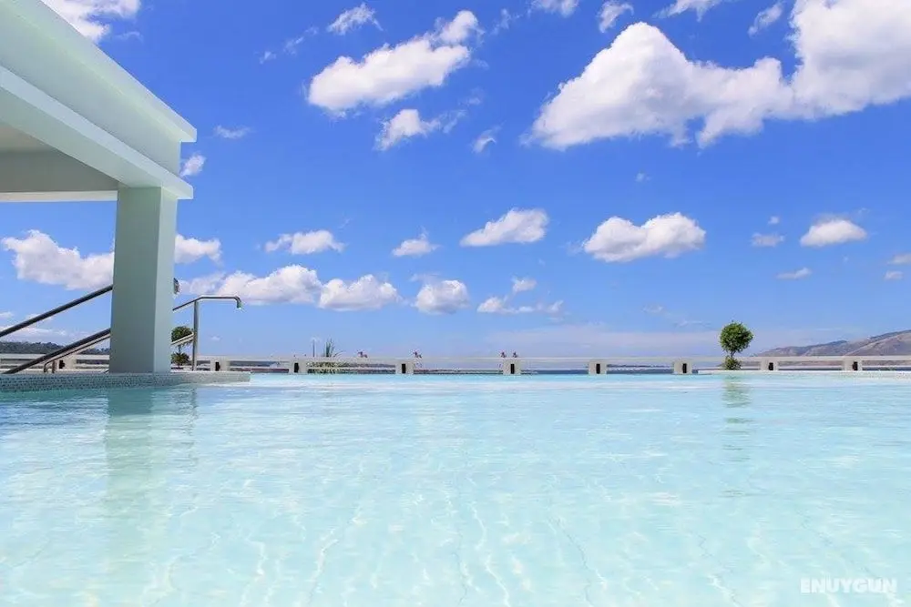 Terrace Hotel Subic Bay - Öne Çıkan Resim