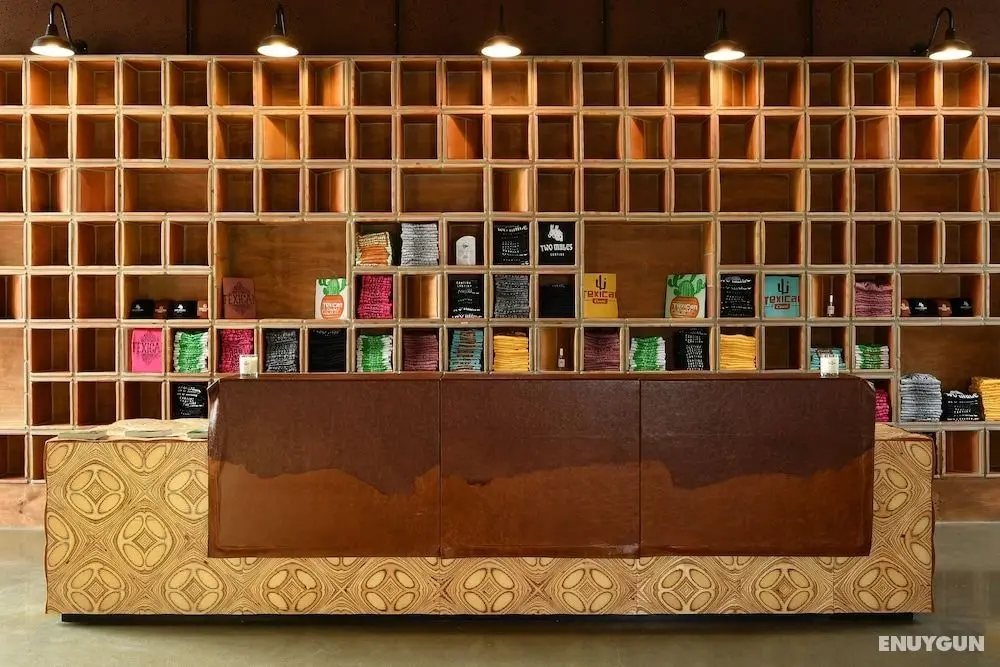Texican Court, by Valencia Hotel Group - Lobi
