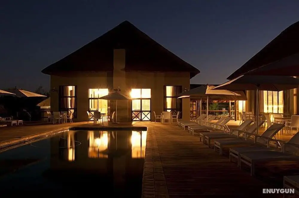 Thandeka Game Lodge & Spa - Havuz