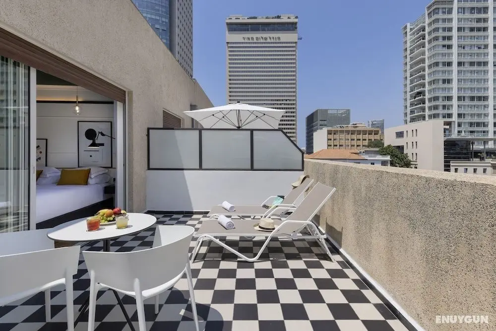 Theodor by Brown Hotels - Oda Manzaraları