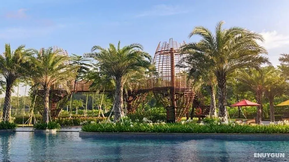 Three-bedrooms, Oakwood Apartments Pik Jakarta - Havuz