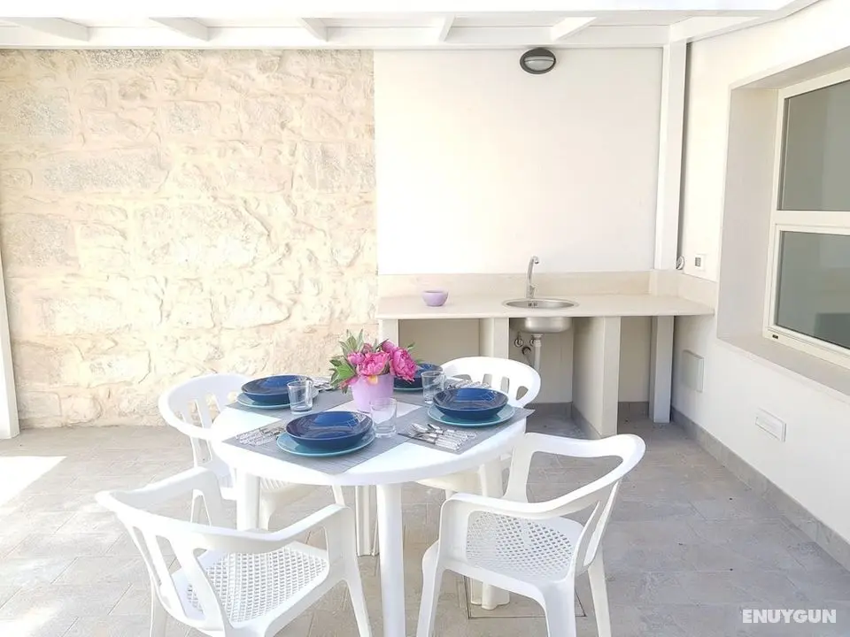 The three diamonds of Marina di Ragusa - Dış Mekan