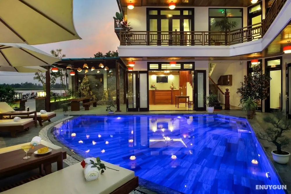 Threeway Riverside Villa - Öne Çıkan Resim