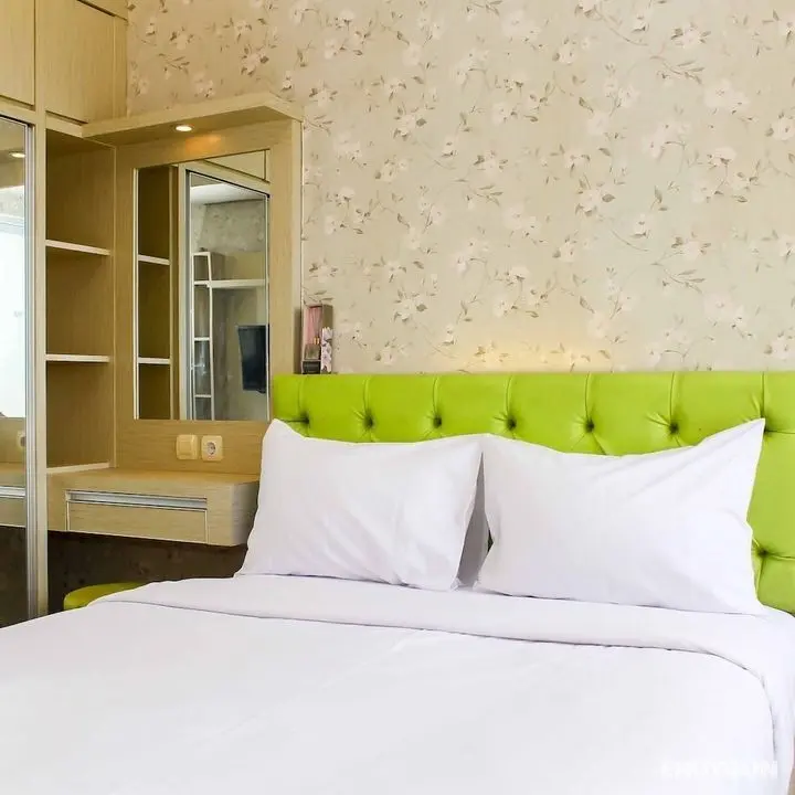 Tidy And Homey Studio Apartment At Mustika Golf Residence - Öne Çıkan Resim