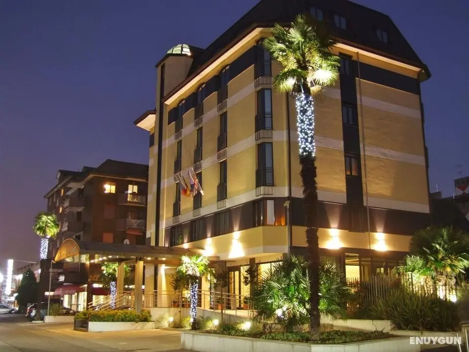 Hotel Tiffany - Genel
