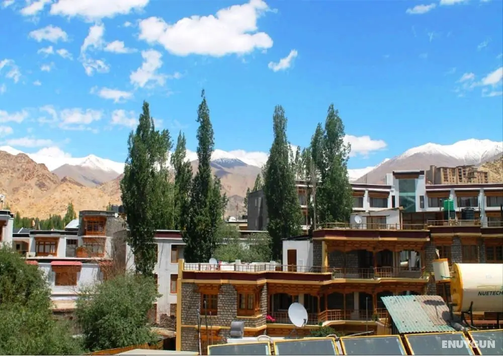 TIH Nezer View Guest House - Öne Çıkan Resim