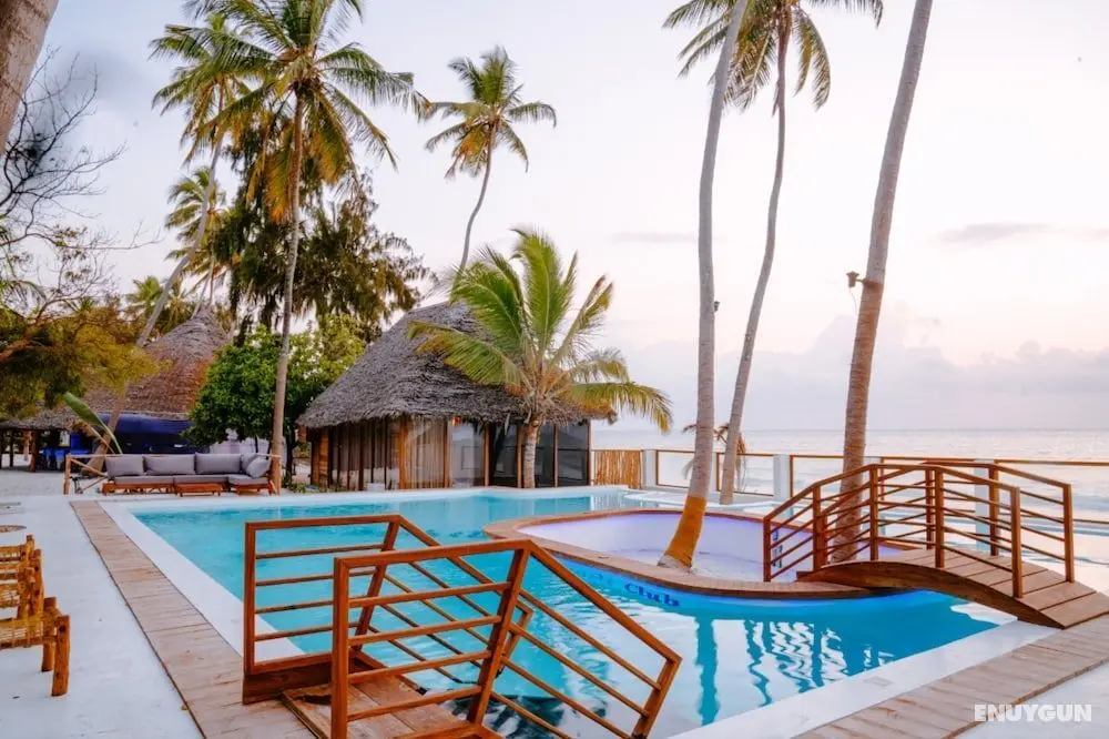 TIKI Beach Club and Resort - Öne Çıkan Resim