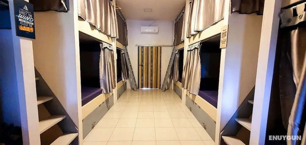 Tiny Room and Kitchen - Hostel - Adults Only - Öne Çıkan Resim