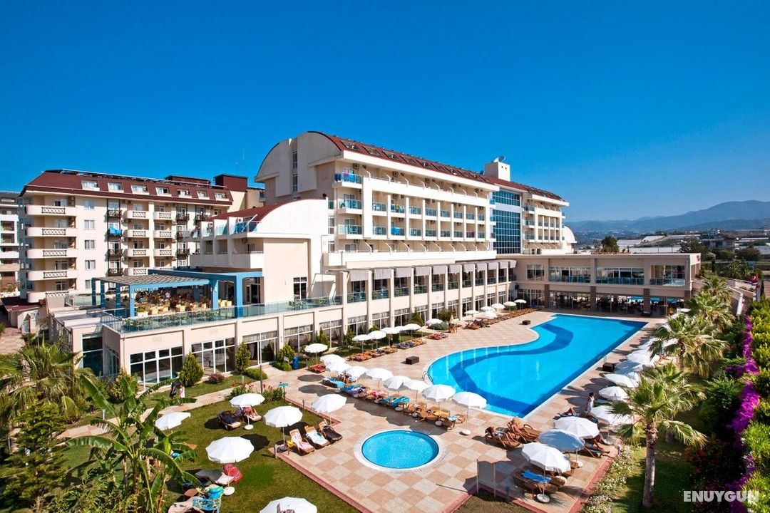 Titan Select Hotel