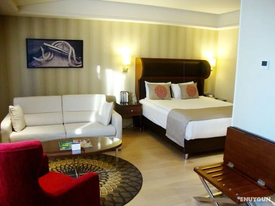 Titanic Comfort Sisli - Öne Çıkan Resim