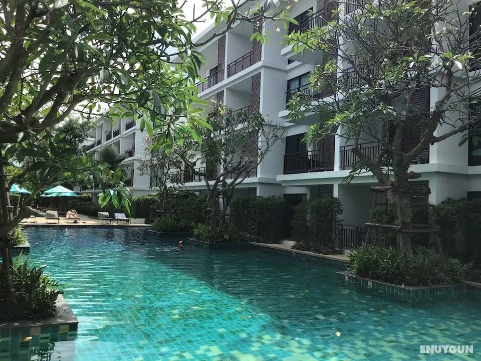 The Title West Wing By Trips Phuket - Havuz