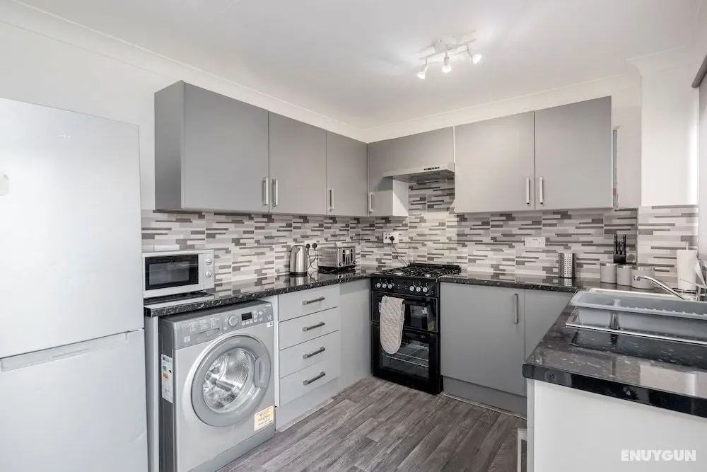 TMS Lovely 3 Bed House-tilbury-free Parking - Öne Çıkan Resim