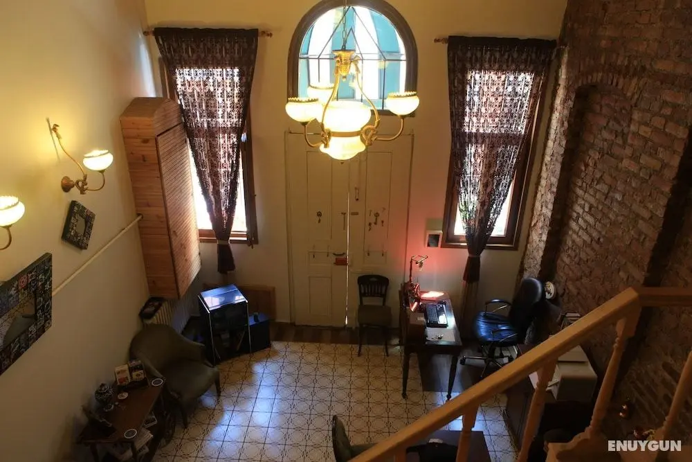 Tom Square Boutique Hotel - Dış Mekan