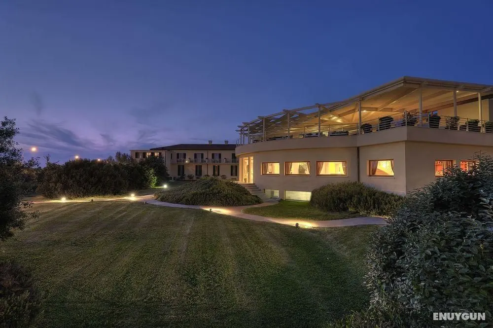 Tombolo Talasso Resort - Genel