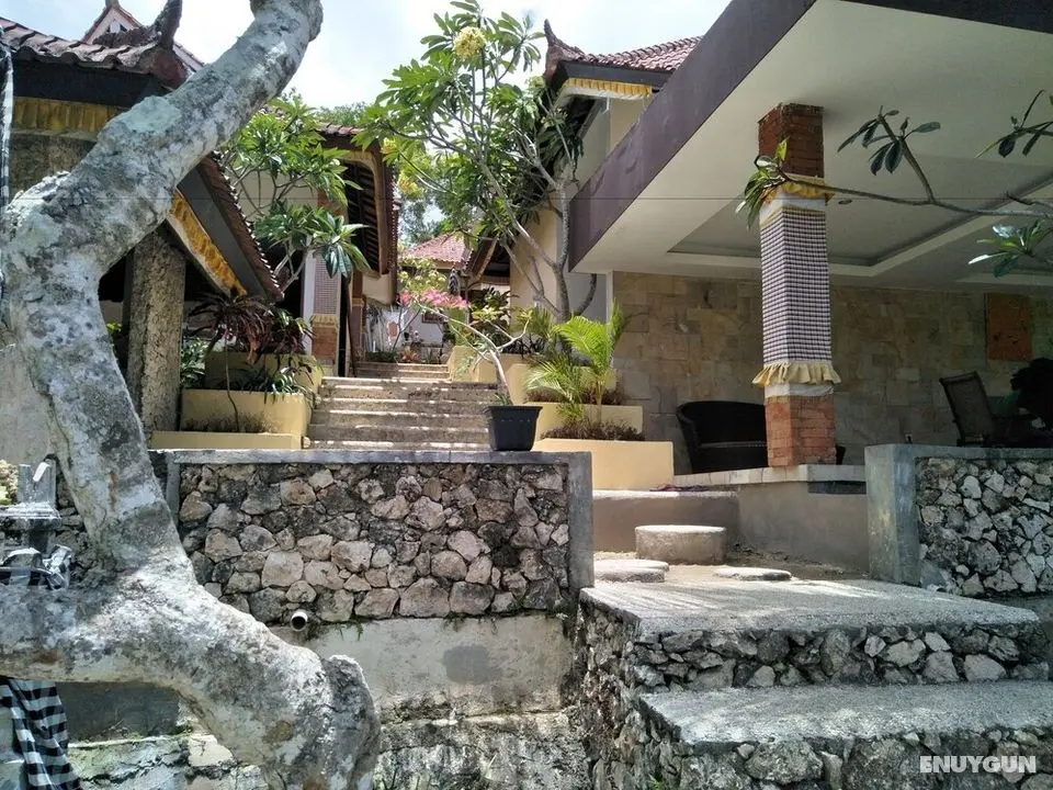 Tombong Limo Homestay - Dış Mekan