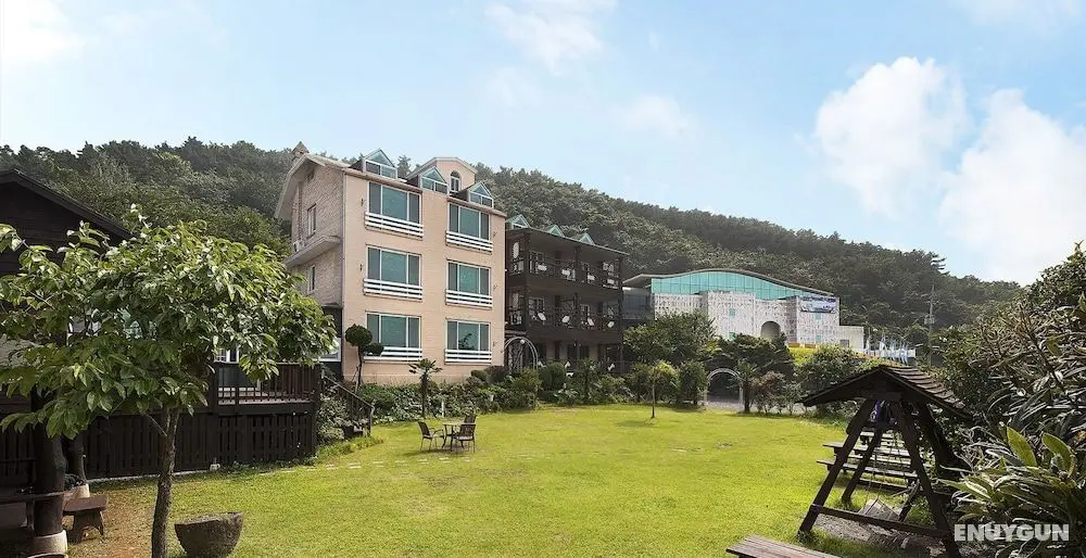 Tongyeong Paper Island Pension - Öne Çıkan Resim