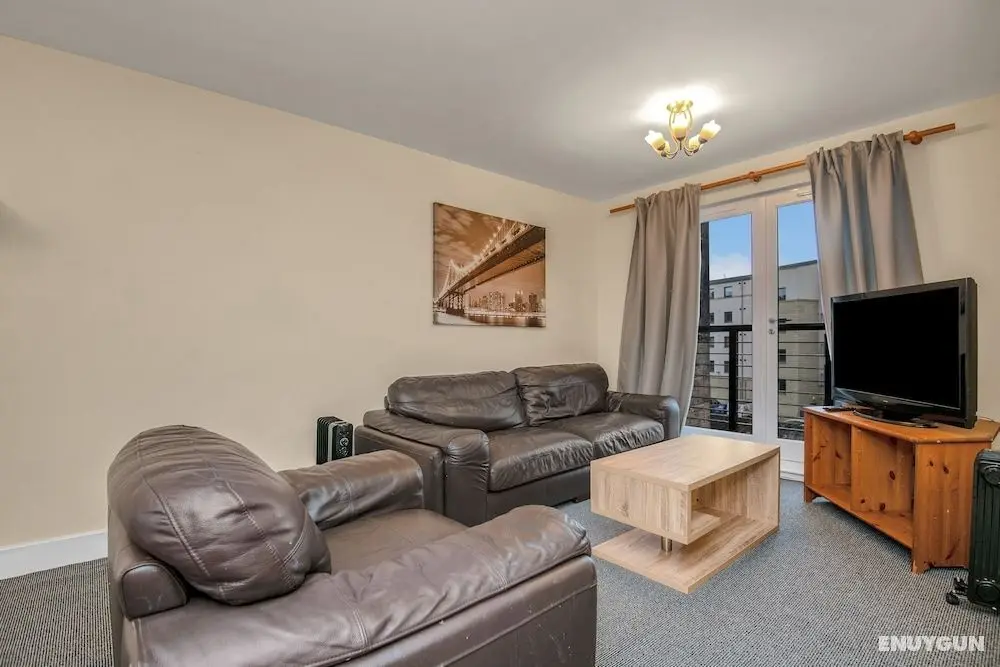 Tony Asga - Coady Apartment - Öne Çıkan Resim