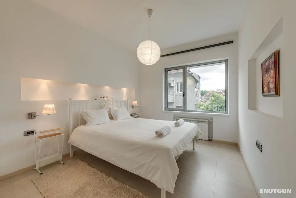 Top Centre Apartment Next to "vitosha Boulevard" - Öne Çıkan Resim
