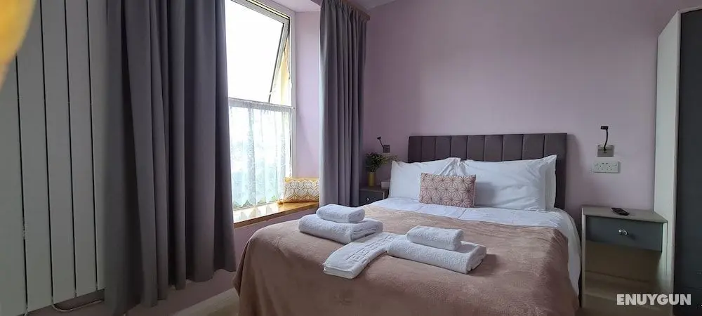 Torland Seafront Hotel - Oda