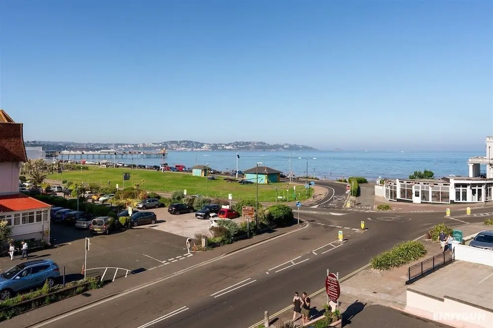 Torland Seafront Hotel - Oda Manzaraları