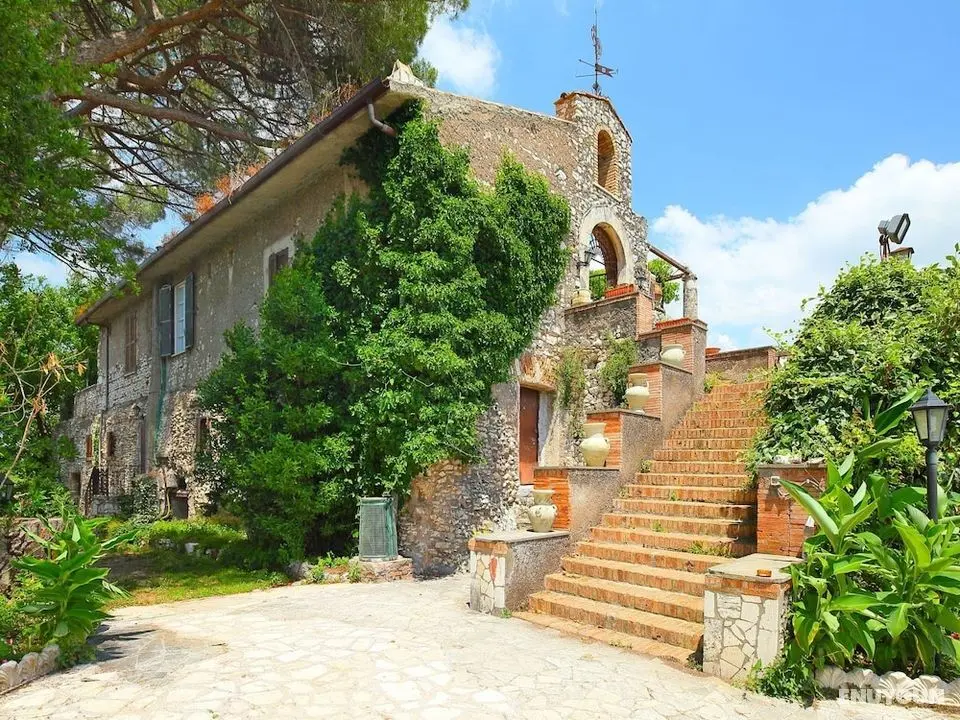 Torretta Serviana Montecelio - Öne Çıkan Resim