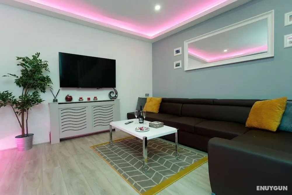 Towler House Apartments 6 Beds in 3 Bedrooms - Öne Çıkan Resim