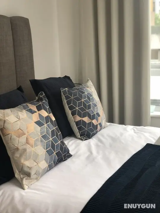 Town Apartment - Öne Çıkan Resim
