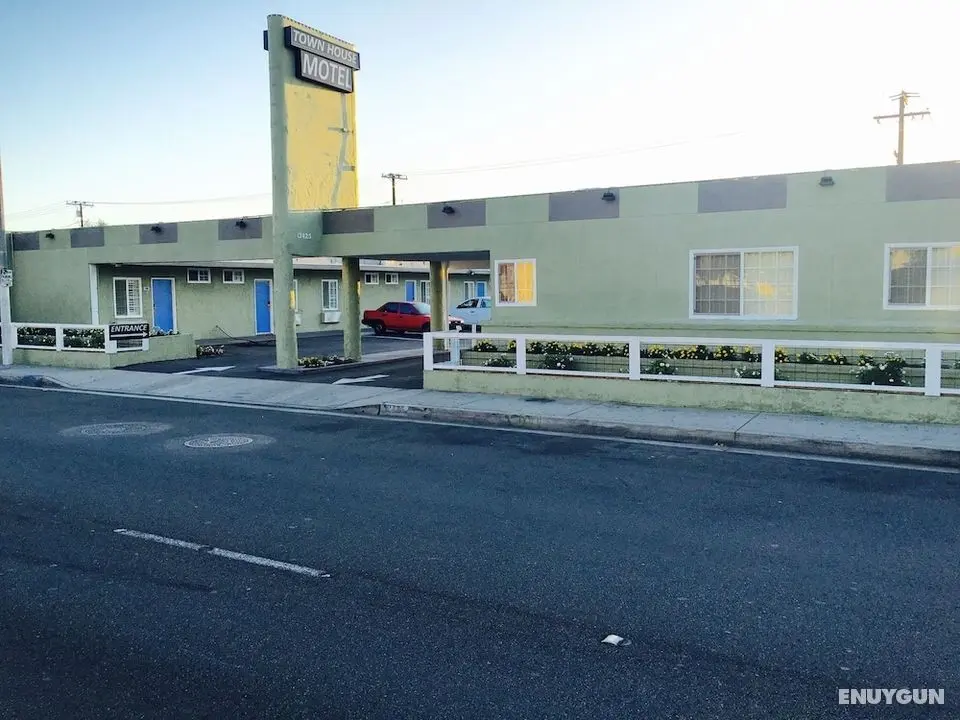 Town House Motel - Öne Çıkan Resim