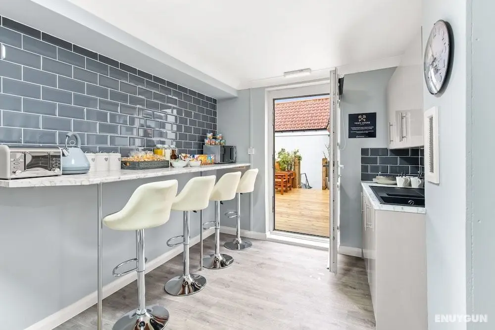Town House Rooms - Öne Çıkan Resim