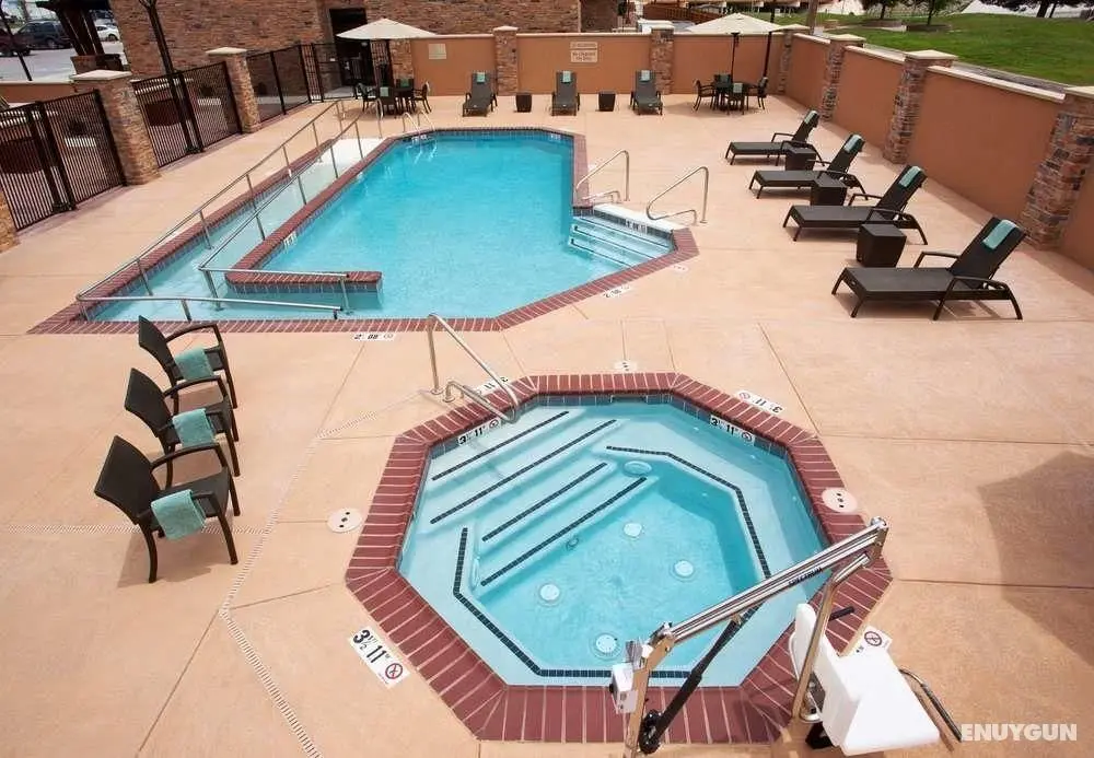 TownePlace Suites Carlsbad - Genel
