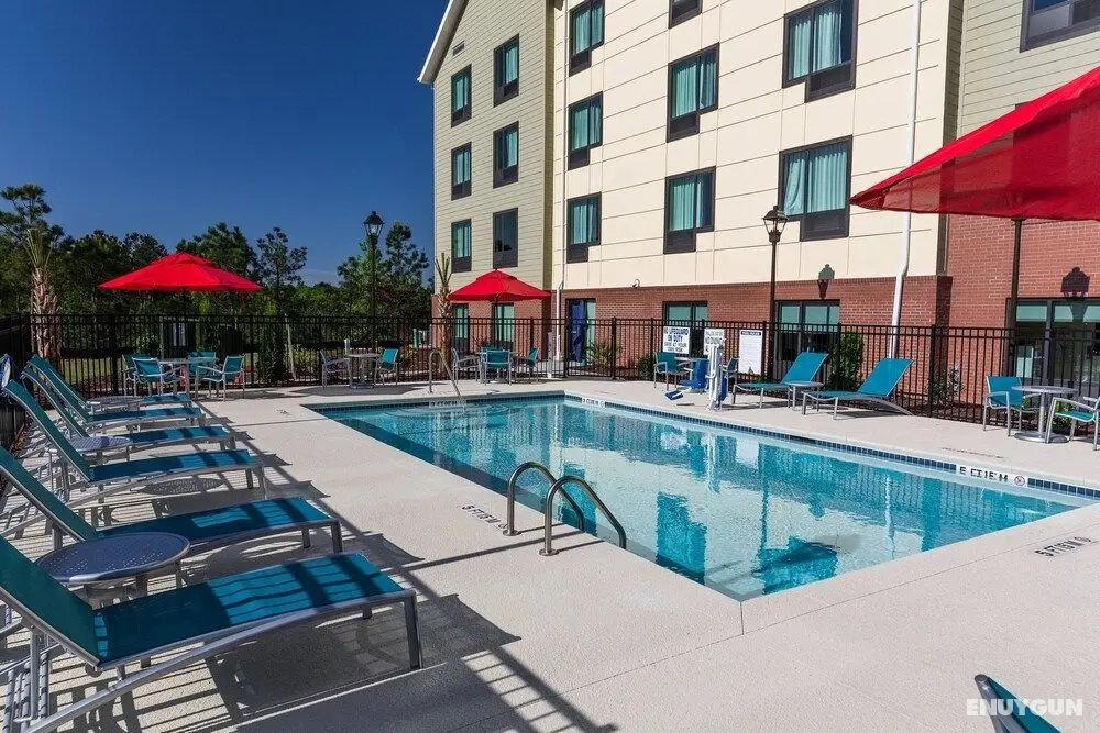 TownePlace Suites by Marriott Florence - Dış Mekan
