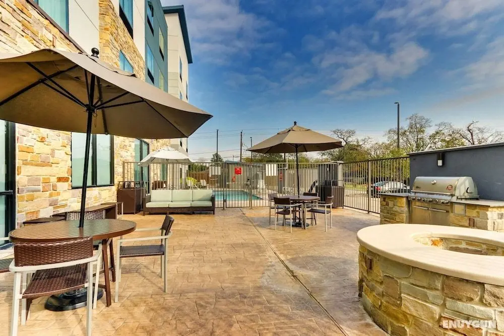 TownePlace Suites by Marriott Houston I-10 East - Dış Mekanlar