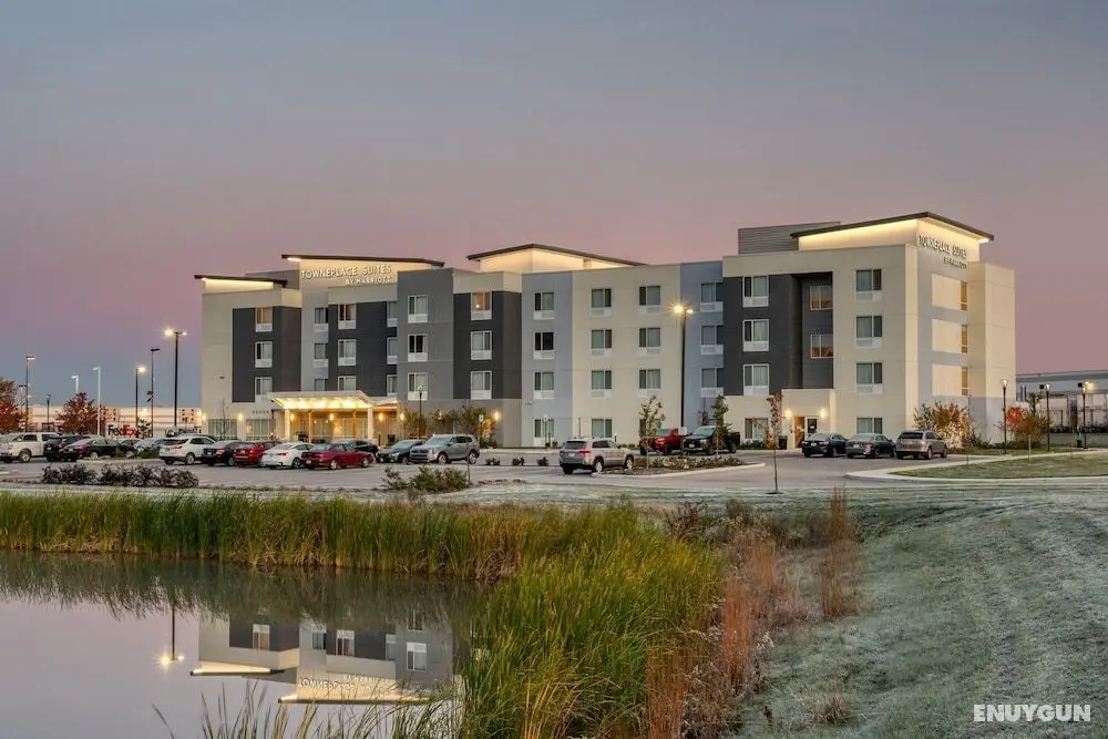 TownePlace Suites by Marriott Indianapolis Airport - Öne Çıkan Resim