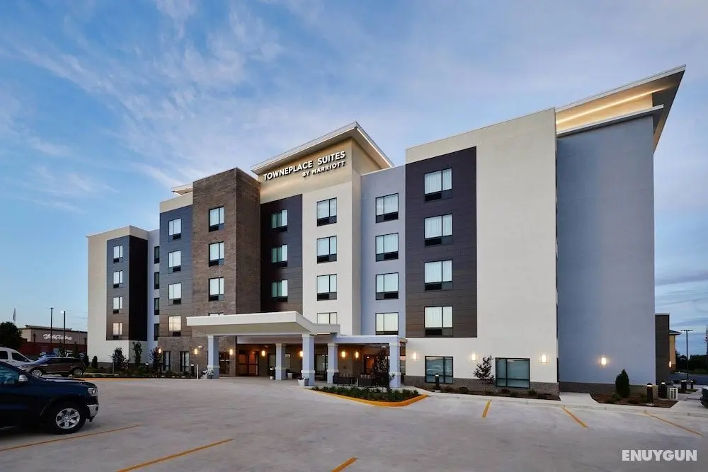 TownePlace Suites by Marriott St. Louis O'Fallon - Dış Mekan