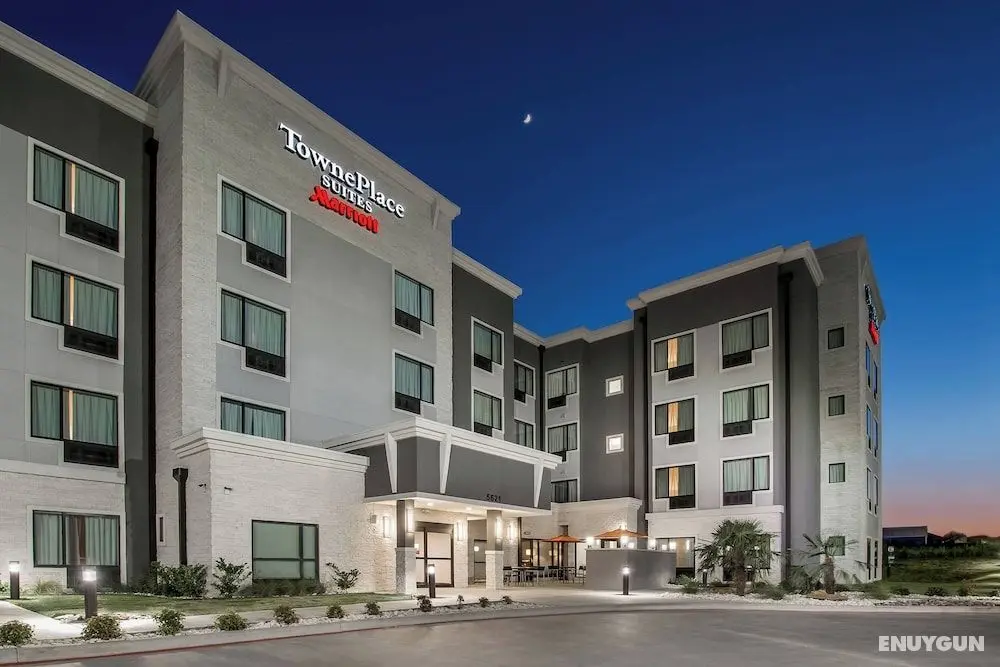 TownePlace Suites by Marriott Waco South - Dış Mekan