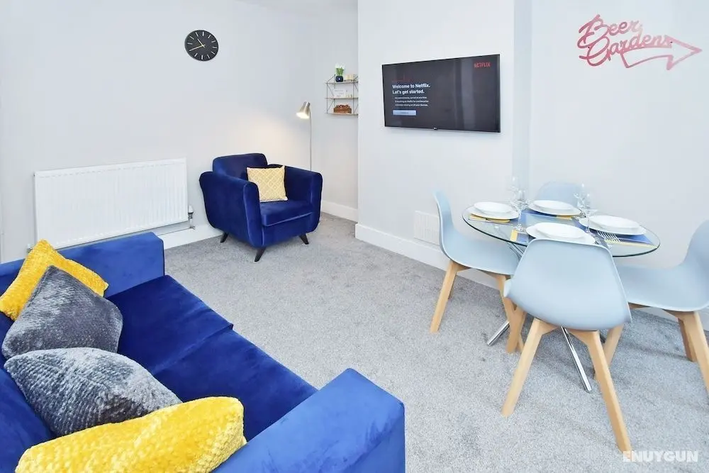Townhouse @ 543 London Road Stoke - Öne Çıkan Resim