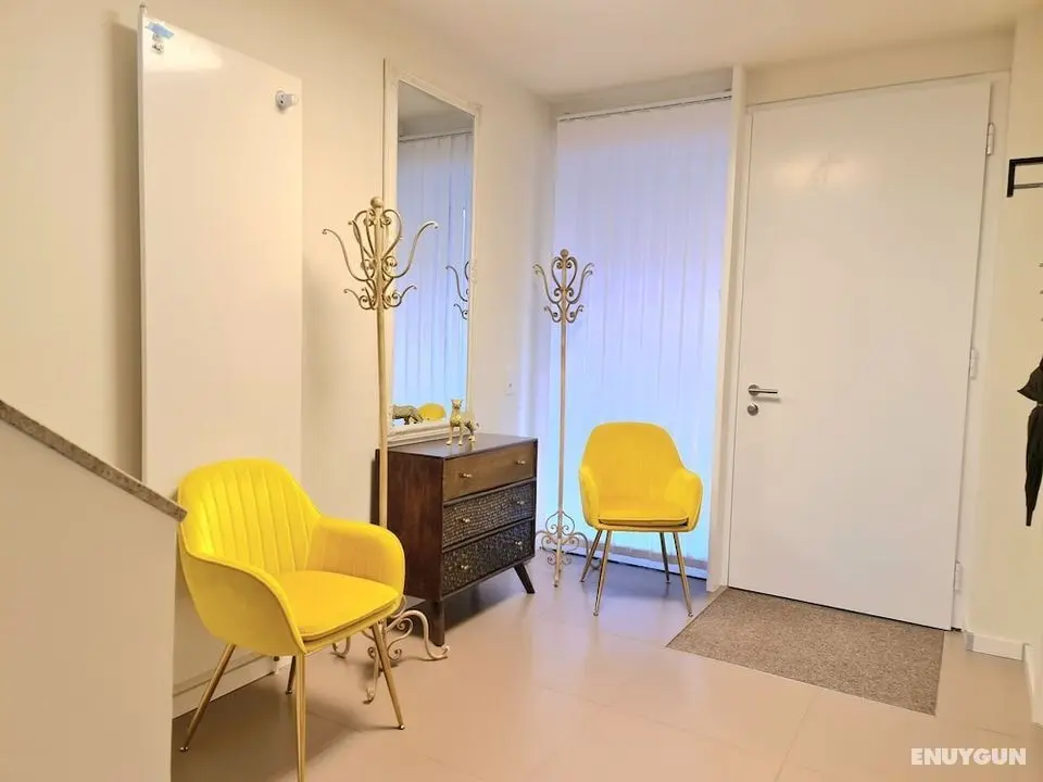 Townhouse Beautiful Life with seaview - Lobi