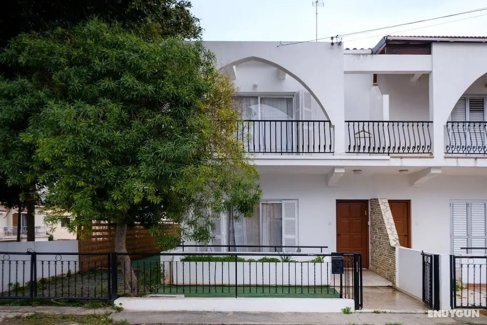 Townhouse In Ideal Location - Öne Çıkan Resim