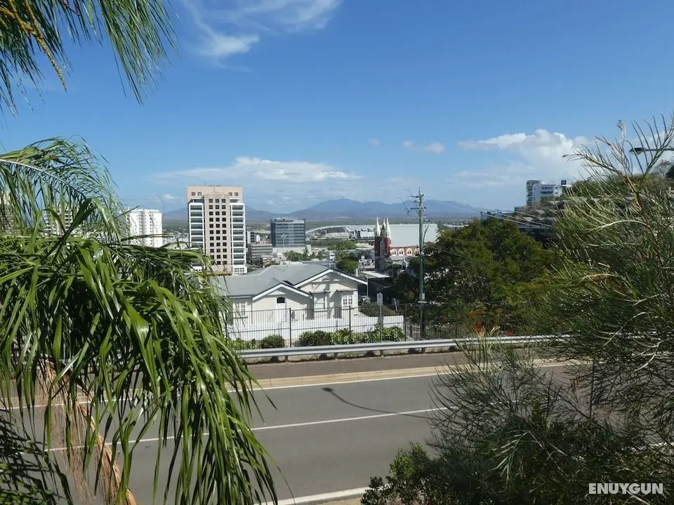Townsville Terrace - Öne Çıkan Resim