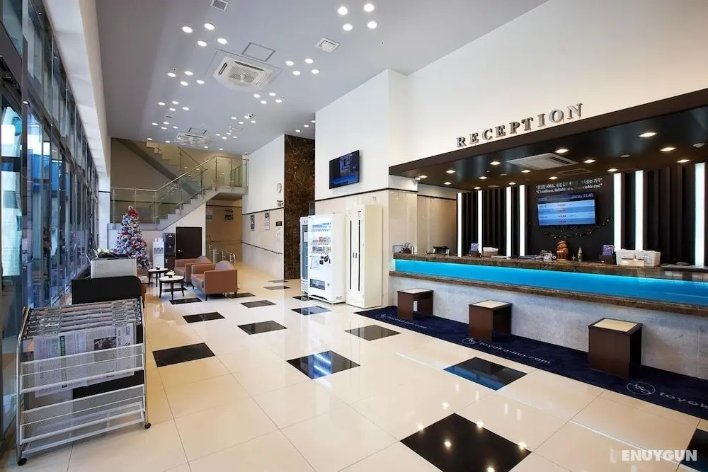 Toyoko Inn Seoul Yeongdeungpo - Lobi