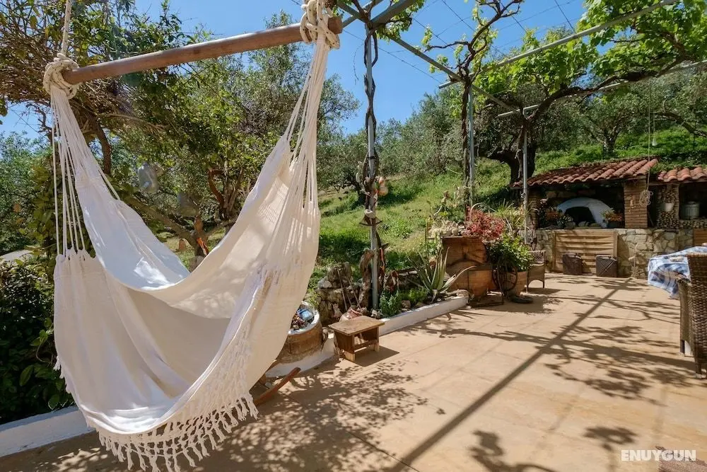 Traditional Cretan Family Home - Öne Çıkan Resim