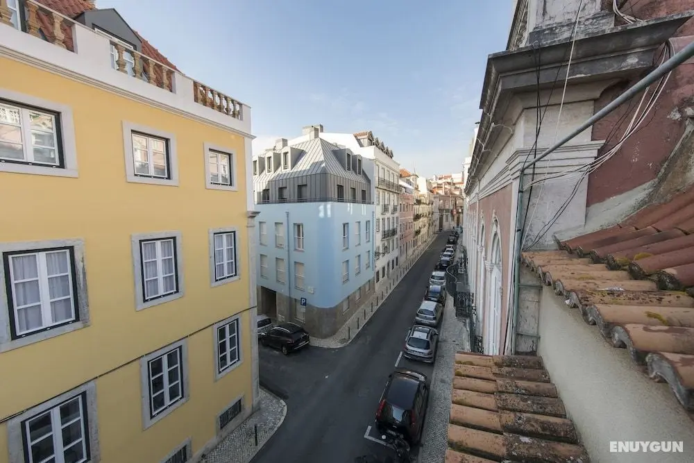 Traditional Duplex in Principe Real - Oda Manzaraları