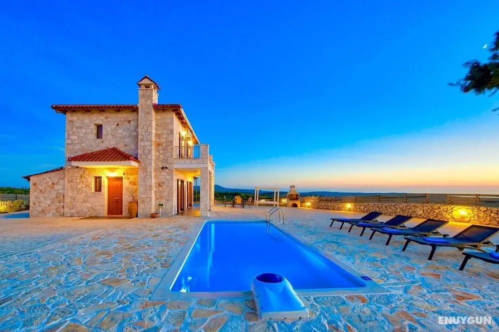 Villa Traditional I - Öne Çıkan Resim