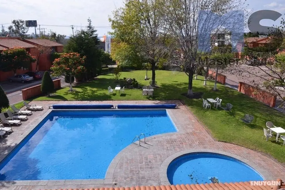 Tranqulidad y Seguridad en Avenida Principal - Öne Çıkan Resim