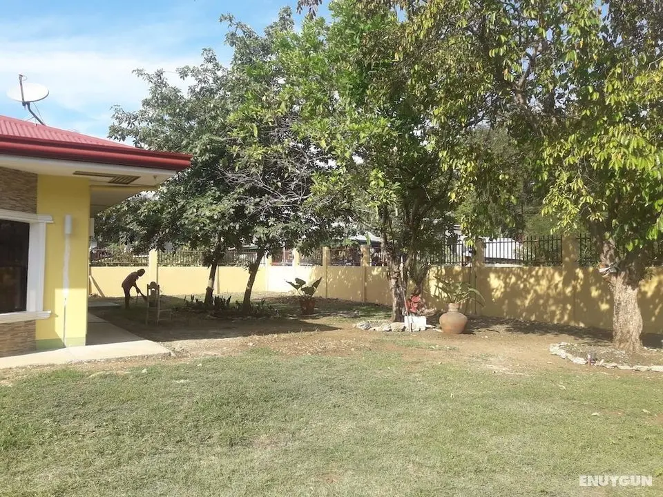 Transient House and Van for Rent - Oda Manzaraları